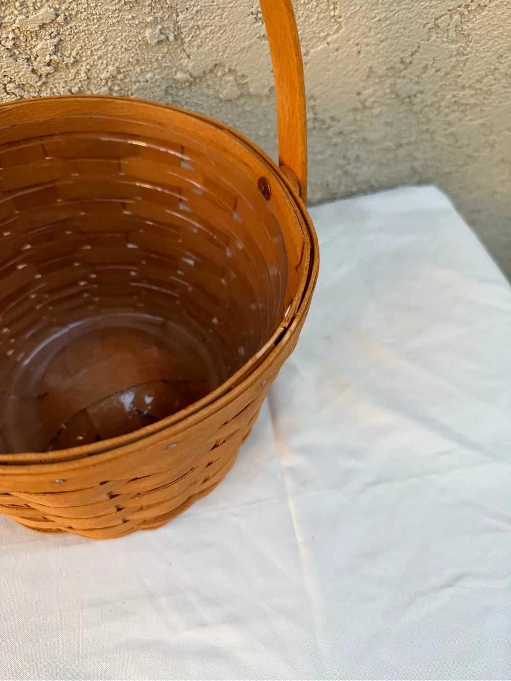Longaberger Apple Basket or Fruit Basket Round basket with swing handle